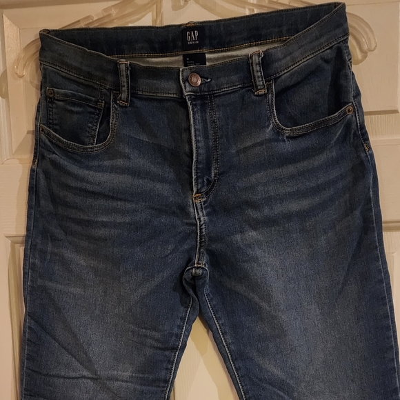 Kids Gap jeans. Stretch, slim size 18 Husky. Medium blue - Picture 3 of 5